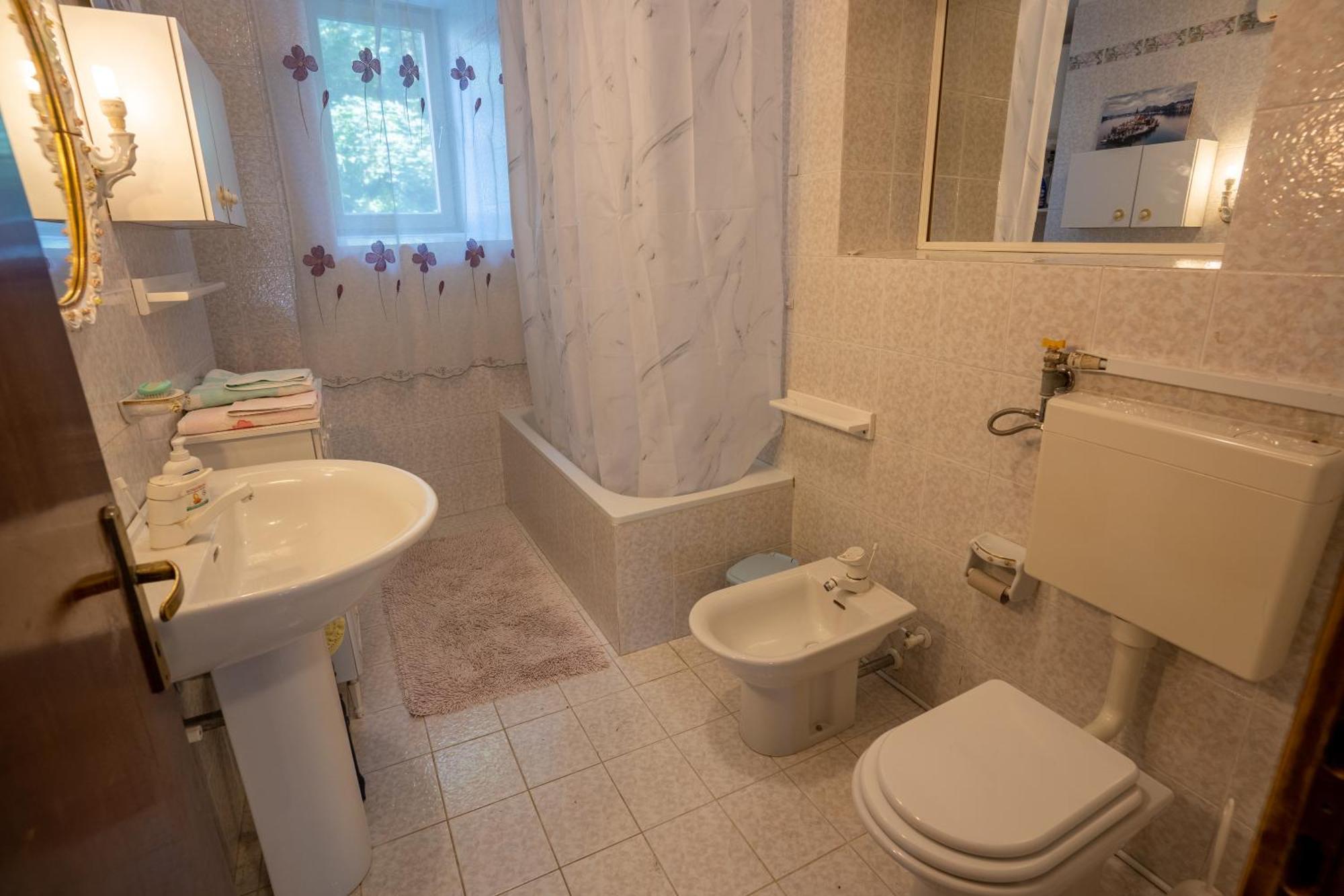 Violet'S Place Črni Kal Dış mekan fotoğraf