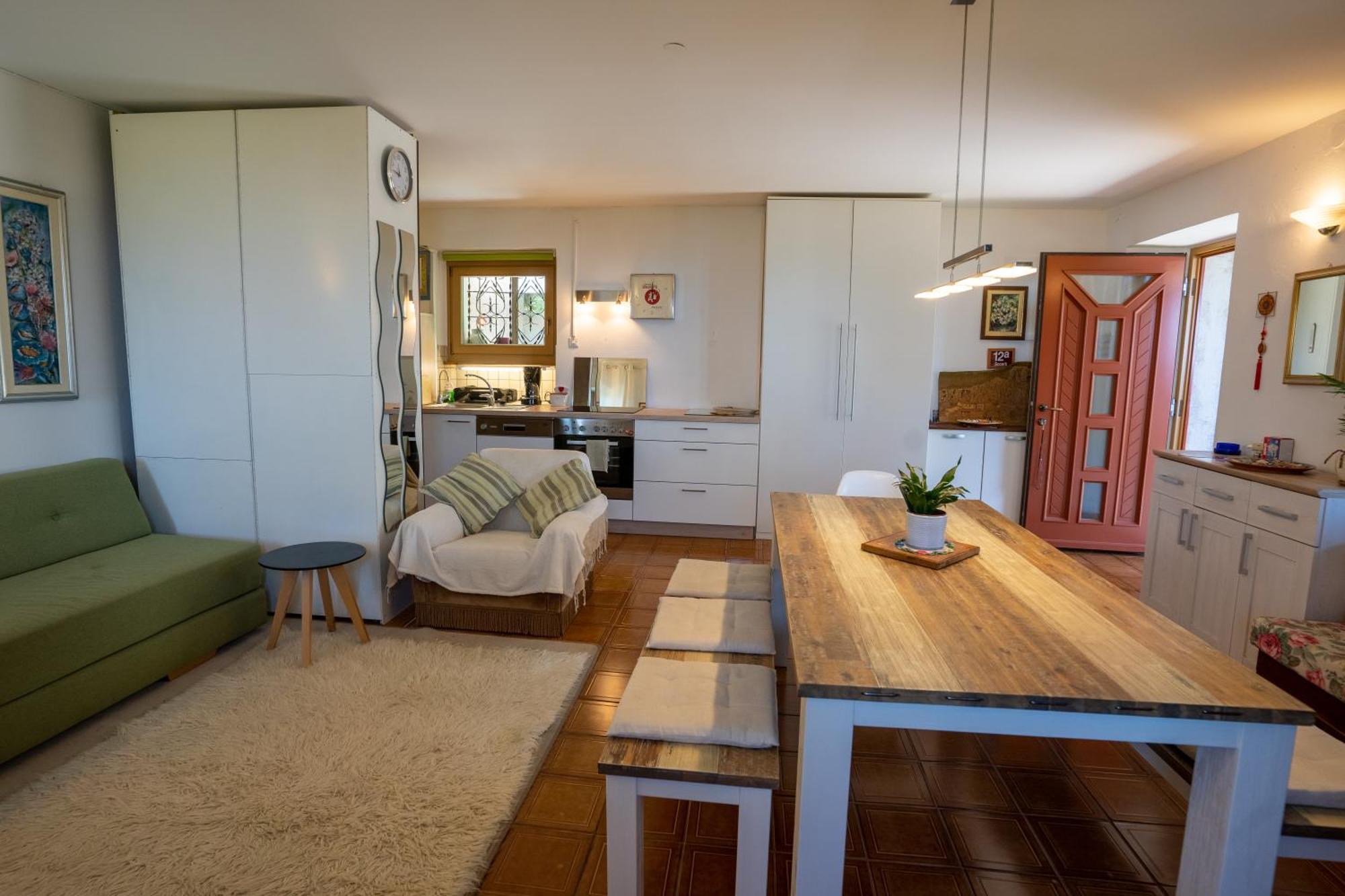 Violet'S Place Črni Kal Dış mekan fotoğraf